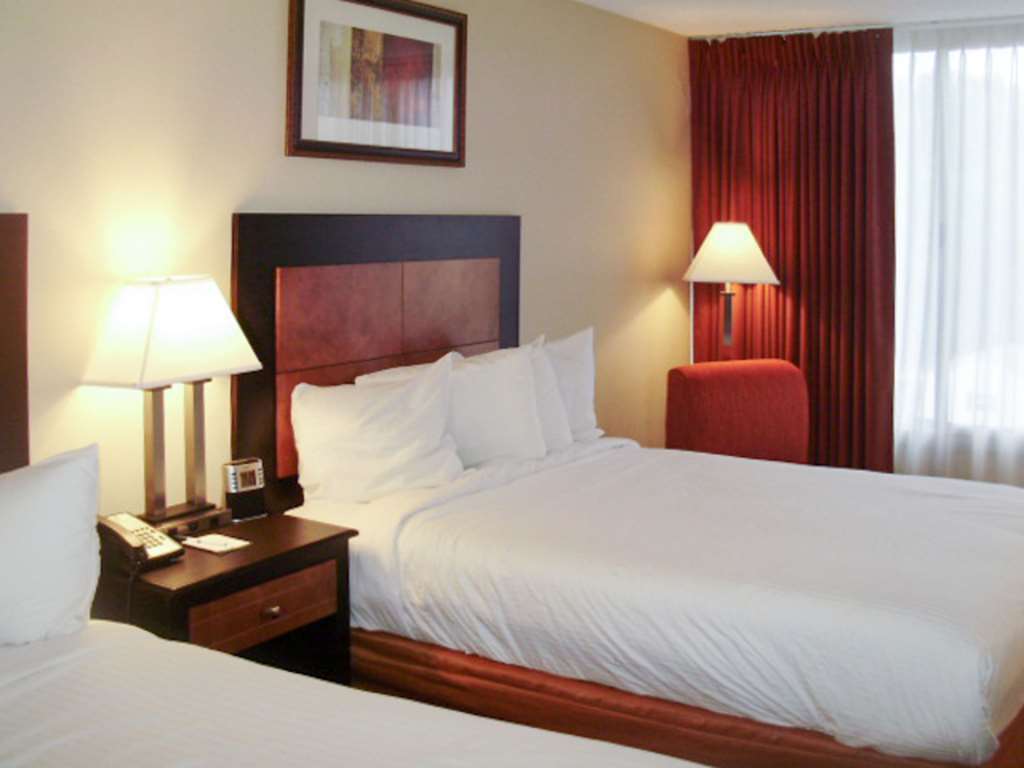 Chester And Conference Center Hotel 2*
